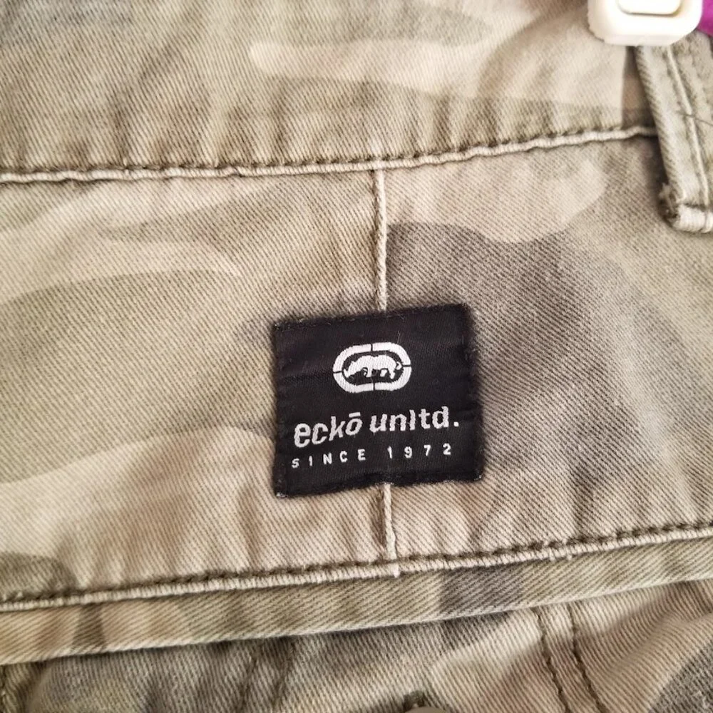 Ecko Unltd. Men's Shorts 36 Camouflage Cargo Vintage Y2K Pockets Camo Streetwear